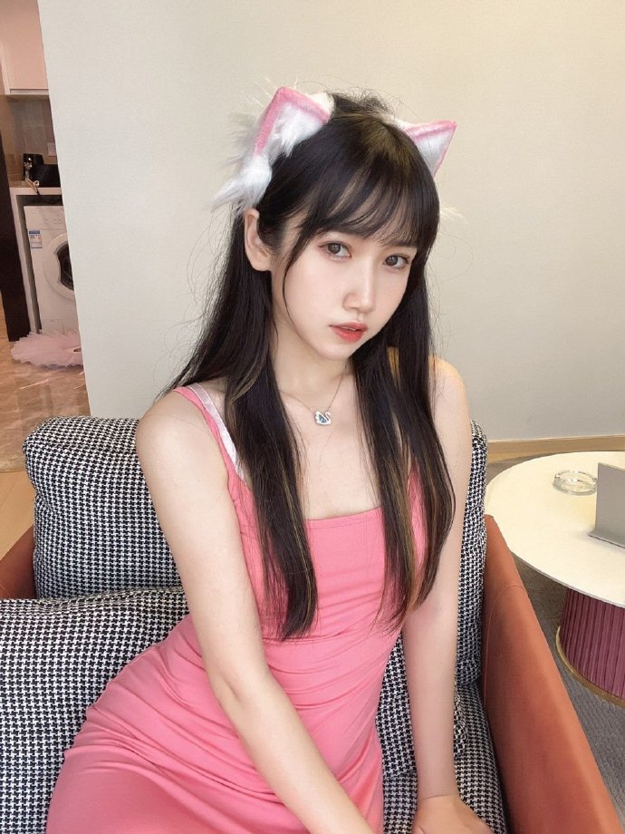 抓娃娃 封面